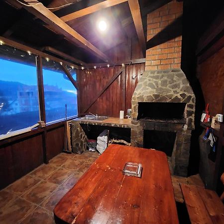 Casa Cu Brazi Hotel Szászbuda Kültér fotó