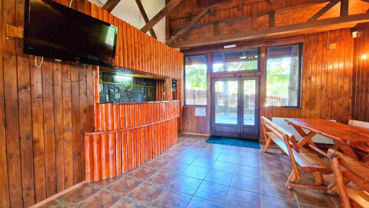 Casa Cu Brazi Hotel Szászbuda Kültér fotó